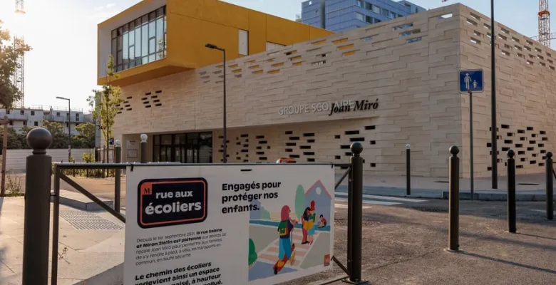 La rue aux écoliers : un chemin sûr et agréable pour nos enfants !