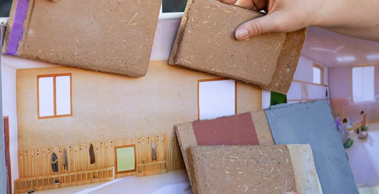 Un mur de la future école