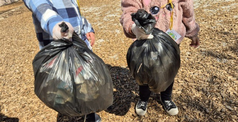 La Brigade Verte de Voltaire : des enfants engagés pour une école plus belle ! 