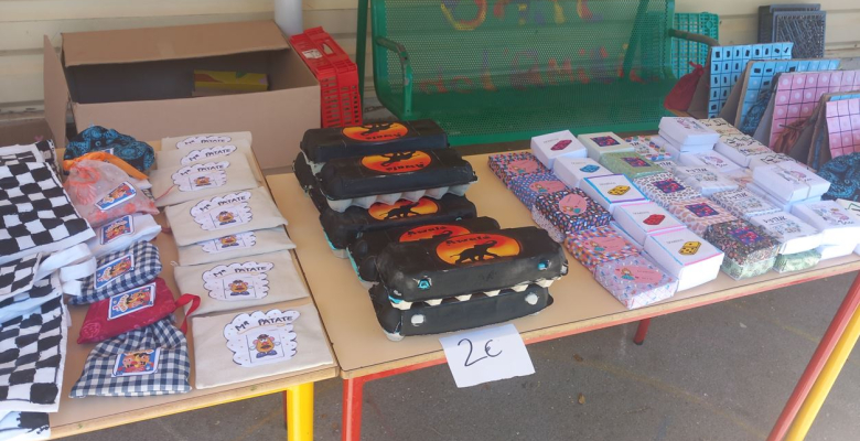 Le marché au jeux de société de l’école Cocteau - Diderot