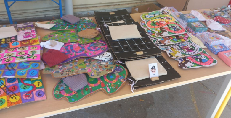 Le marché au jeux de société de l’école Cocteau - Diderot