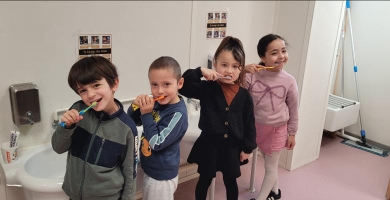 Des quenottes pimpantes à l'école Paul Éluard