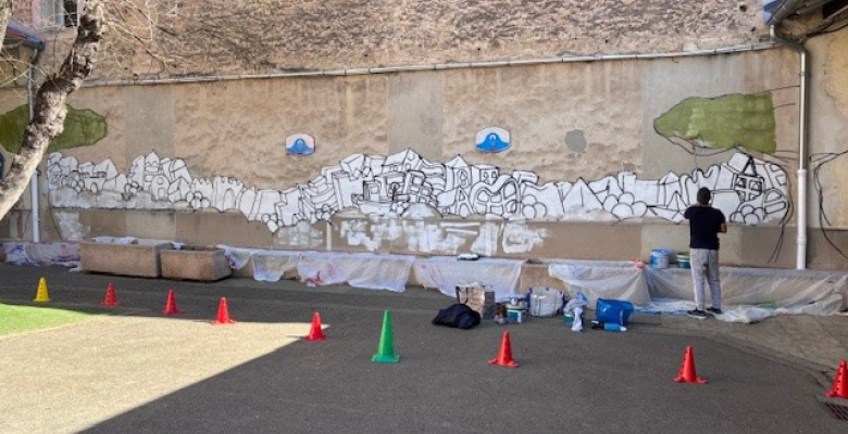 Du street art pour colorer ensemble la cour d’école