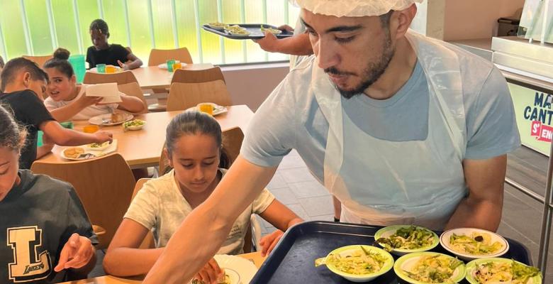 Ma vie à la cantine école Samuel Paty