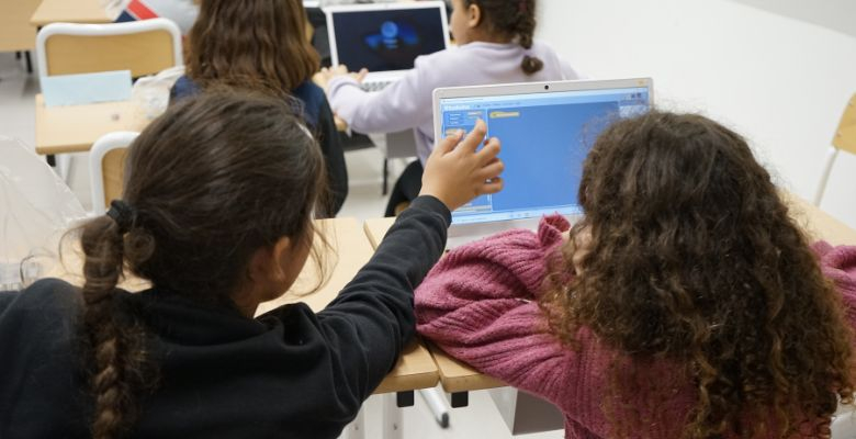 Atelier robotique et codage - École Olympe de Gouges