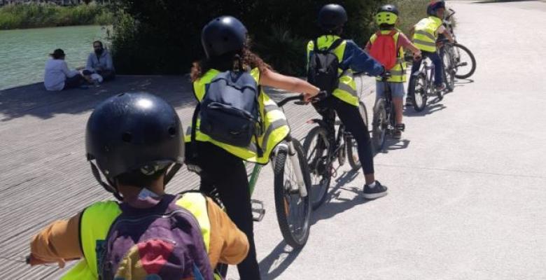 Tous à vélo à Brel