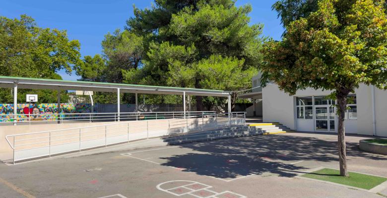 Cour - Ecole élémentaire Alain Savary